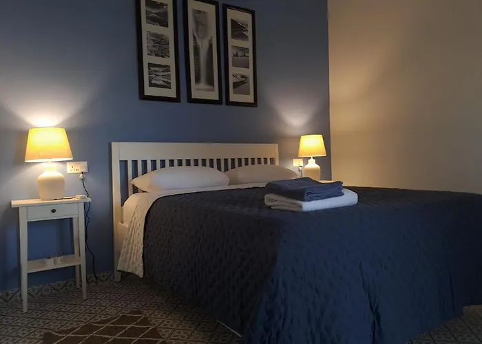 Ferienhaus Door Nine -townhouse With Harbour Views *