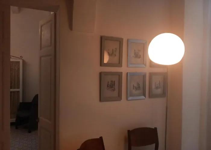 Door Nine -townhouse With Harbour Views